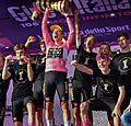 Giro-winnaar Primoz Roglic krijgt een opvallend ereteken