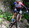 🎥 Peter Sagan gaat met mountainbike over de  kop in gevaarlijke afdaling