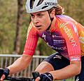 Marlen Reusser wint tijdrit Ronde van Zwitserland en is nieuwe leidster     