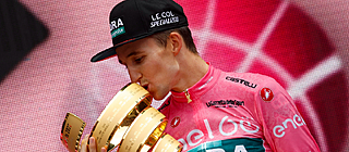 Kleurloze Giro krijgt verrassende winnaar: Jaaroverzicht 2022