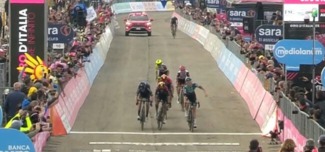 Hindley sterkste in elite-groep, Yates mag Giro vergeten