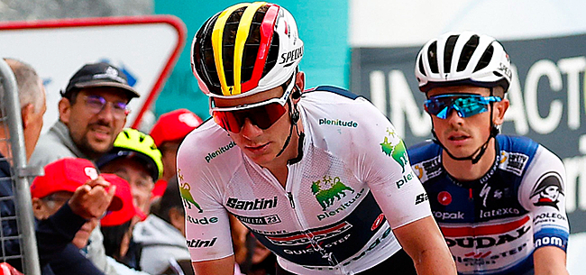 Remco Evenepoel geeft zijn favoriete Vuelta-winnaar prijs