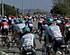 🎥 Geraint Thomas komt ten val tijdens Giro-etappe naar Napels